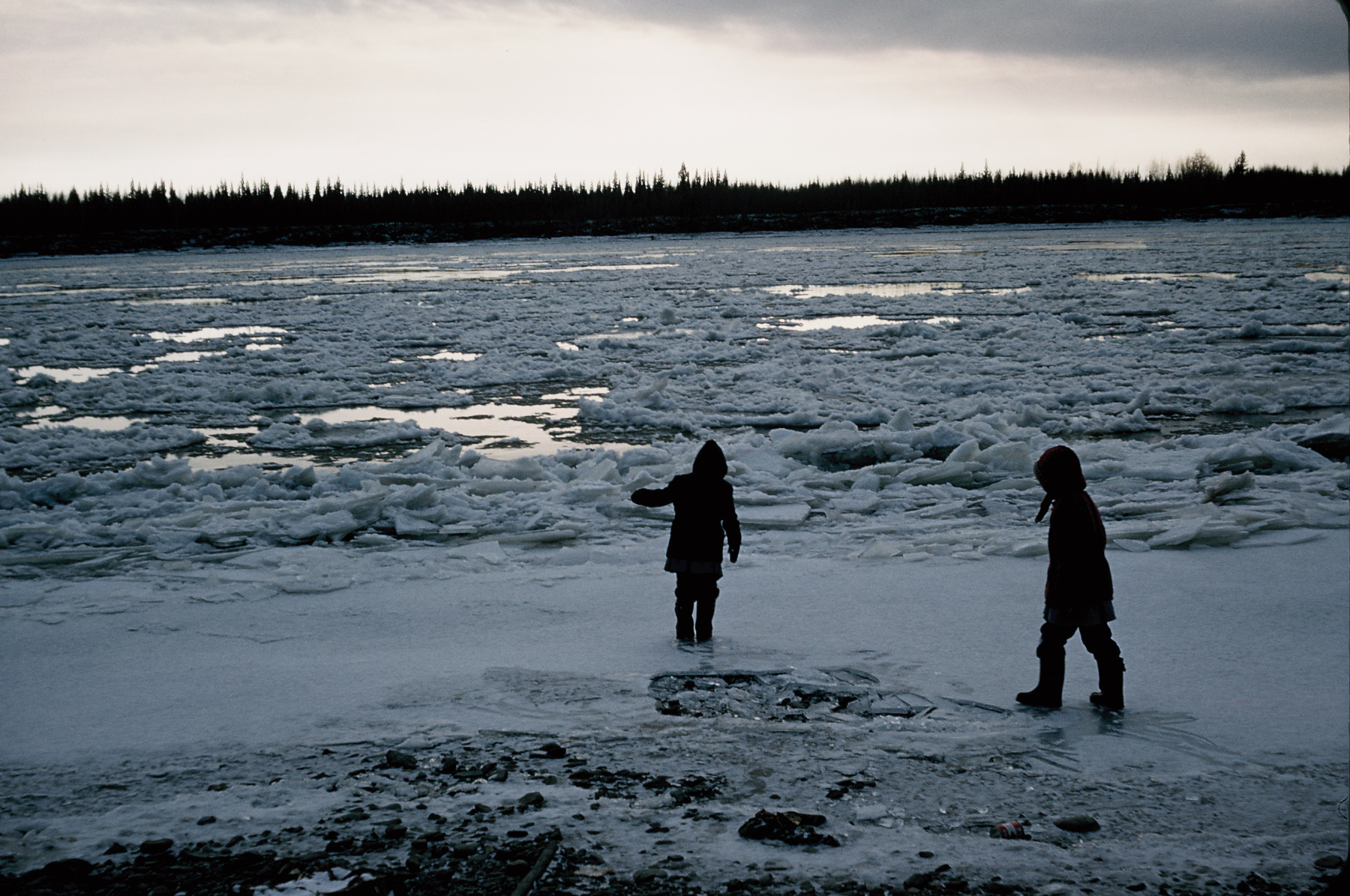 Yukon freeze up with N and R .jpg